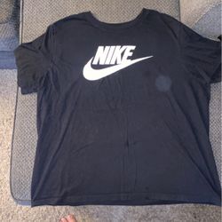 NIKE BLACK LOGO SHIRT