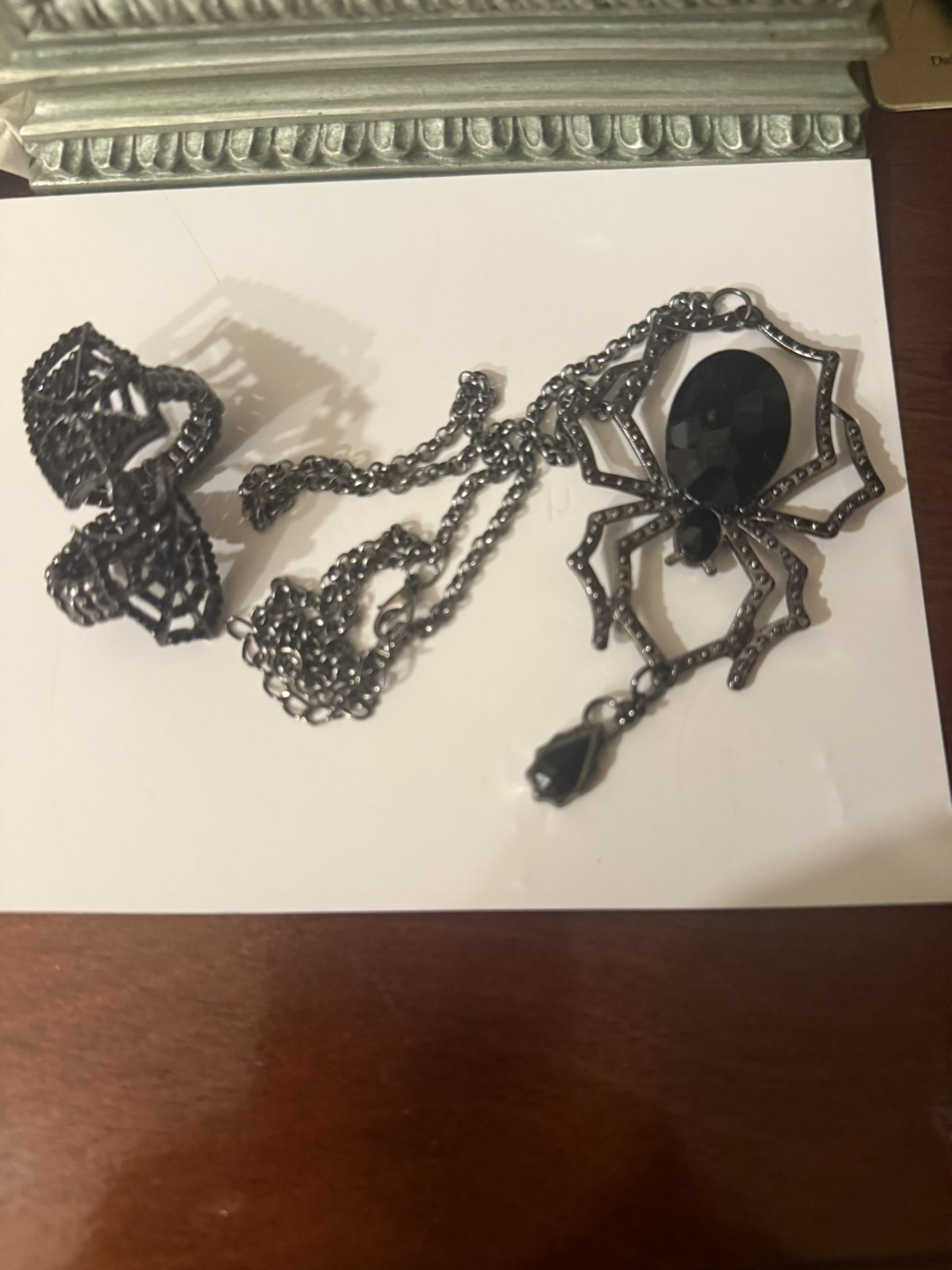 Ring And Necklace Set