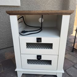 End table 