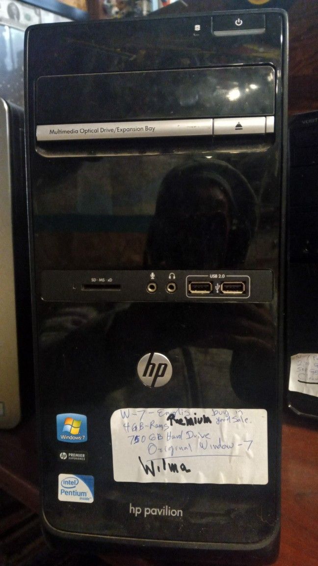 Hp Tower W7 4gb RAMS 750 HD 