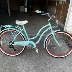 Schwinn Perla 26 Inch Cruiser Bike, 7-Speed Beach Cruiser Bicycle 