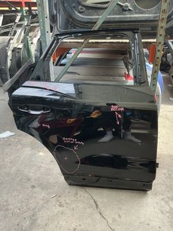 2019 - 2024 AUDI Q3 - REAR RIGHT PASSENGER SIDE DOOR SHELL OEM