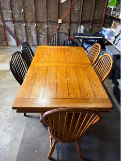 Solid Oak Farmhouse Dining Set – Table & 6 Windsor Chairs