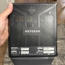 Netgear Nighthawk Router Modem 