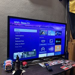 Onn 32’ Smart TV, HD 720p