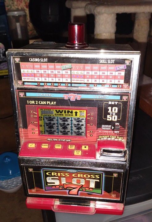 Radica Criss Cross 7 Slot Game Machine