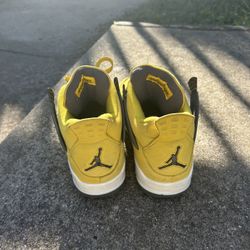 Jordan Lightning 4s
