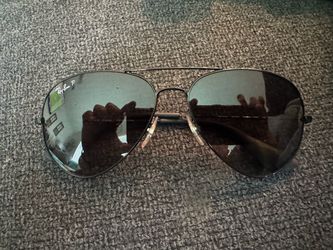 Rayban Aviators sunglasses