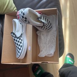 New Vans $35