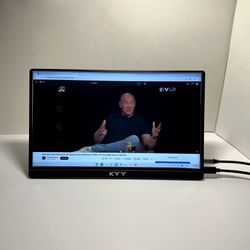 Secondary Monitor (15.6” USB-C & Hdmi) 