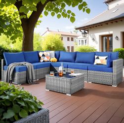 Patio set outdoor new in the box