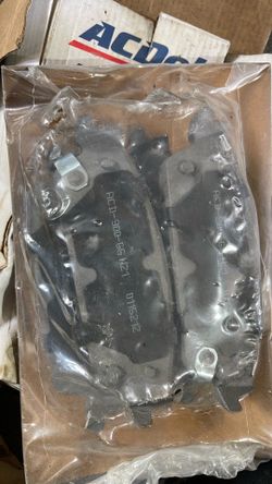 Rear ceramic brake pads