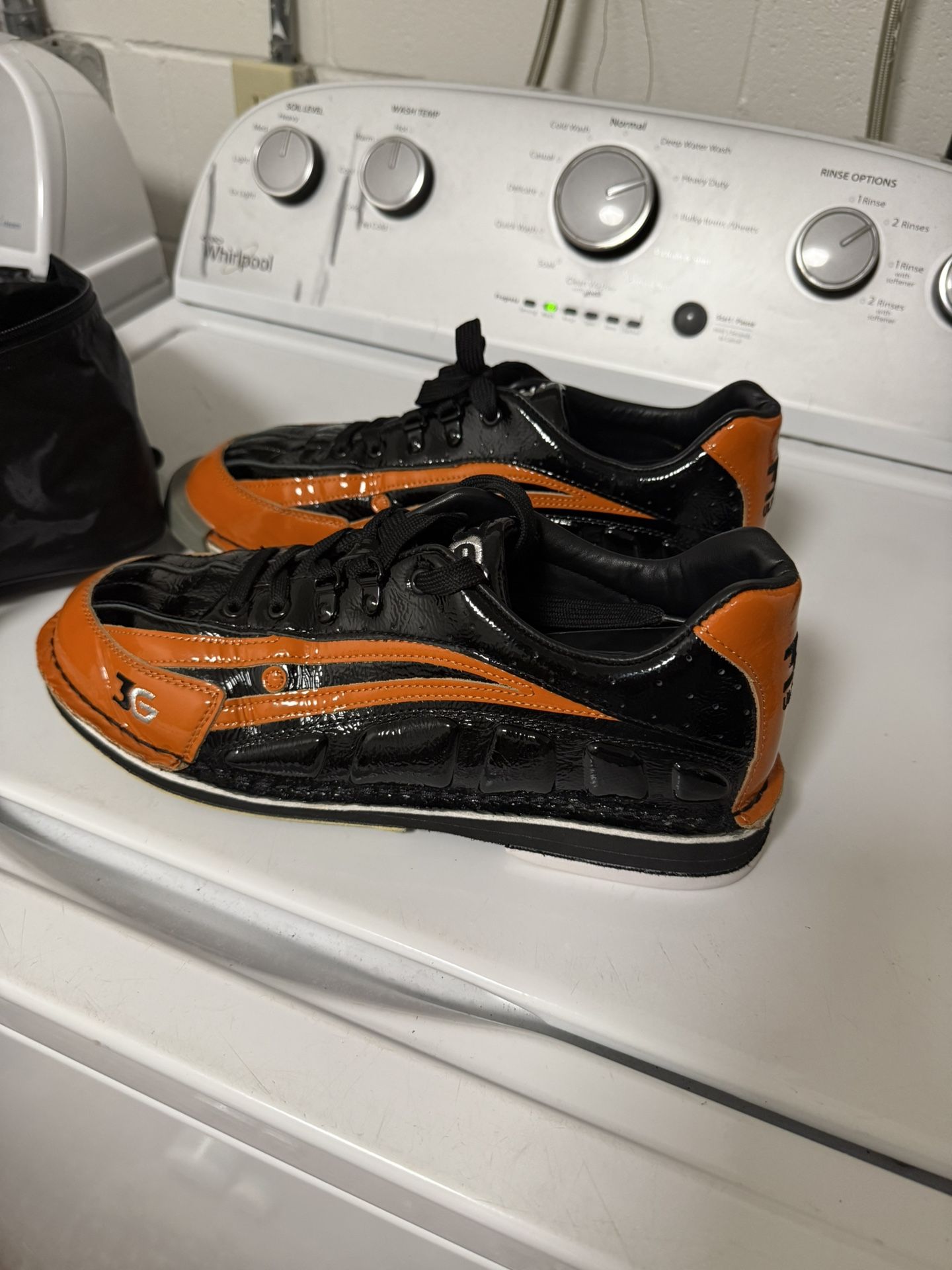 3G Bowling Shoes Size 13