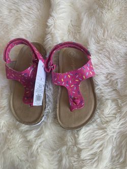 Girls sandals size 8