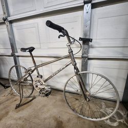 Free Agent Bmx
