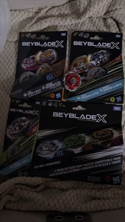 Beyblade battles read description play for beyblades