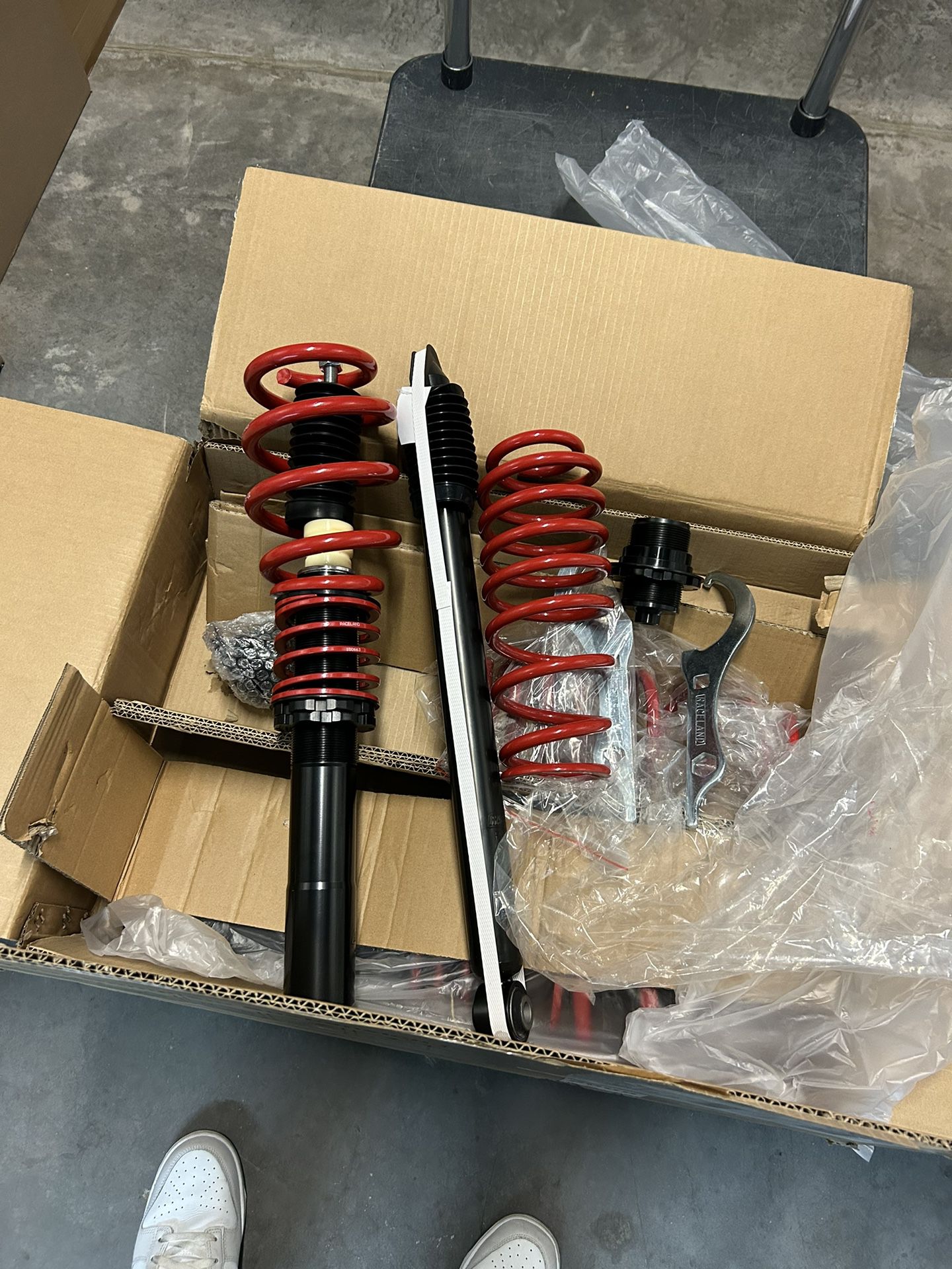 Raceland Coilovers For B8-B.5 Audi A4 Quattro
