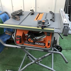 RIDGID 10 in. Pro Jobsite Table Saw with Stand