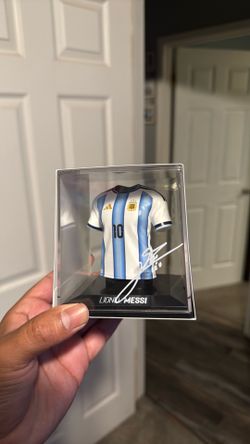 Messi Signed Mystery Jersey Box Collectible