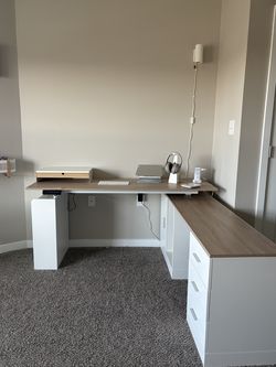 L-Shaped Electric Standing Desk