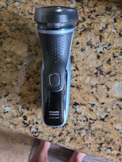 Phillips Norelco Shaver