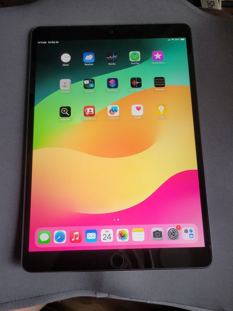 Ipad Pro.1st.Gen.10.5".Wifi+Cellular. 64GB