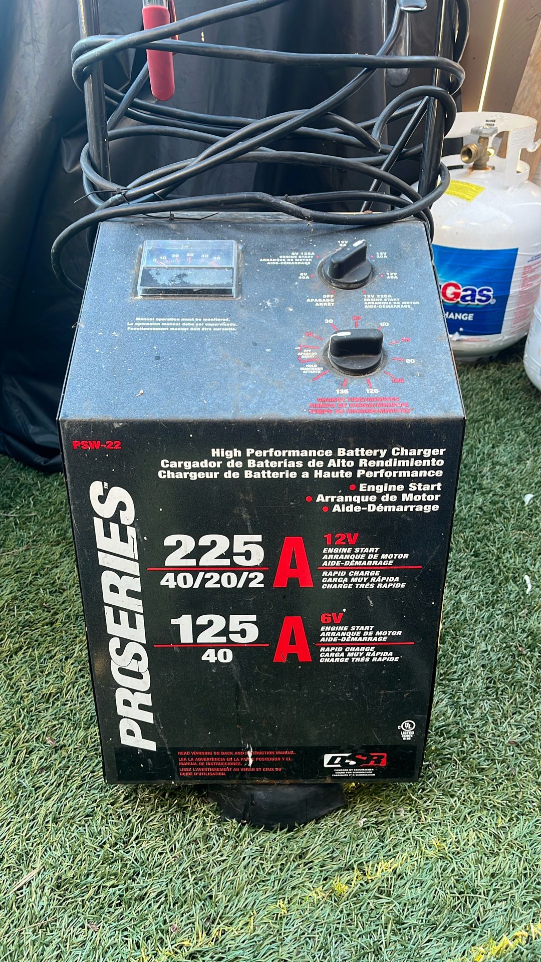 Battery Charger 