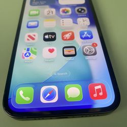 Apple iPhone 13 – 128GB – Unlocked – Excellent Condition