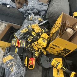 Call For Beat Dewalt Brand New Seta With Fast Chargers And New Batteries Of All Sizes Etc