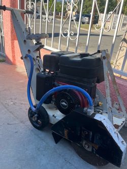 concrete cutting machine