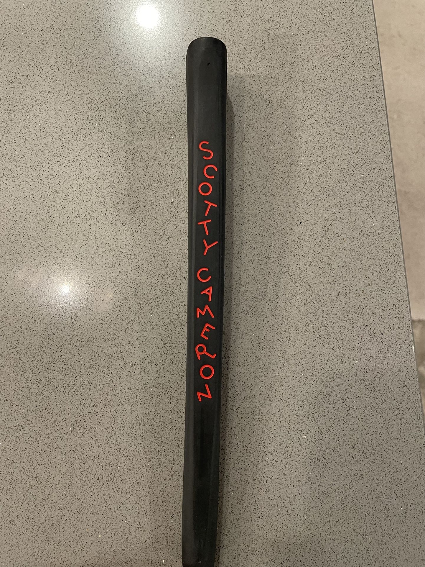 Scotty Cameron Dancing Red SC Black Pistolero Pistol Putter Grip