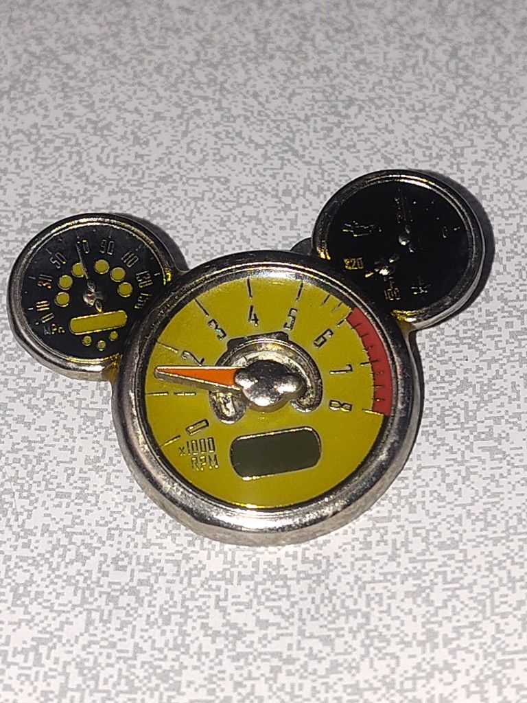 Mickey mouse classic speedometer 