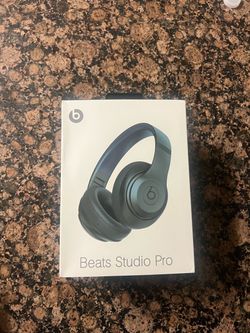 Beats Studio Pro Wireless Headphones