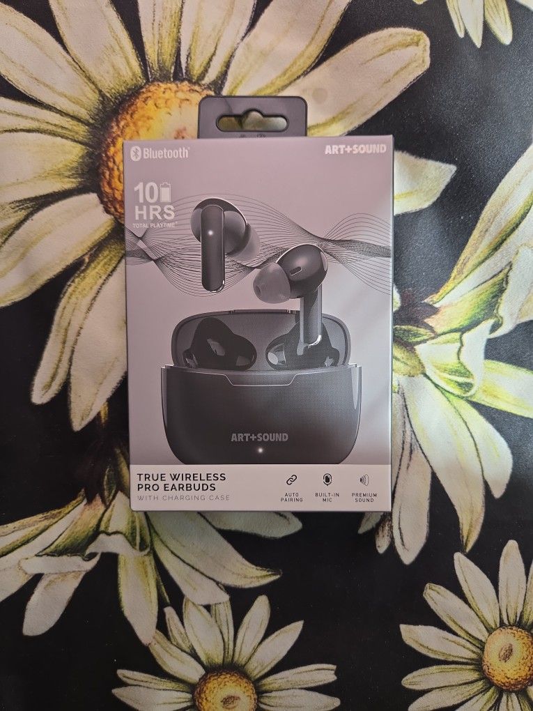 Pro Ear Buds, Black, Brand New in Sealed Box!!