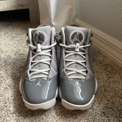 Jordan Men’s Cool Grey 6 Rings Size 8  