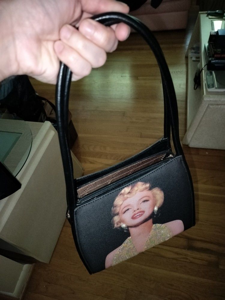 Marilyn Monroe bag for Sale in Lynchburg, VA - OfferUp