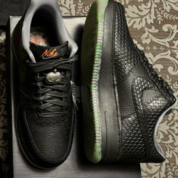 Air Force 1’s 07 PRM Halloween Exclusive Size 9.5 With Goosebumps Shirt New Size Large 