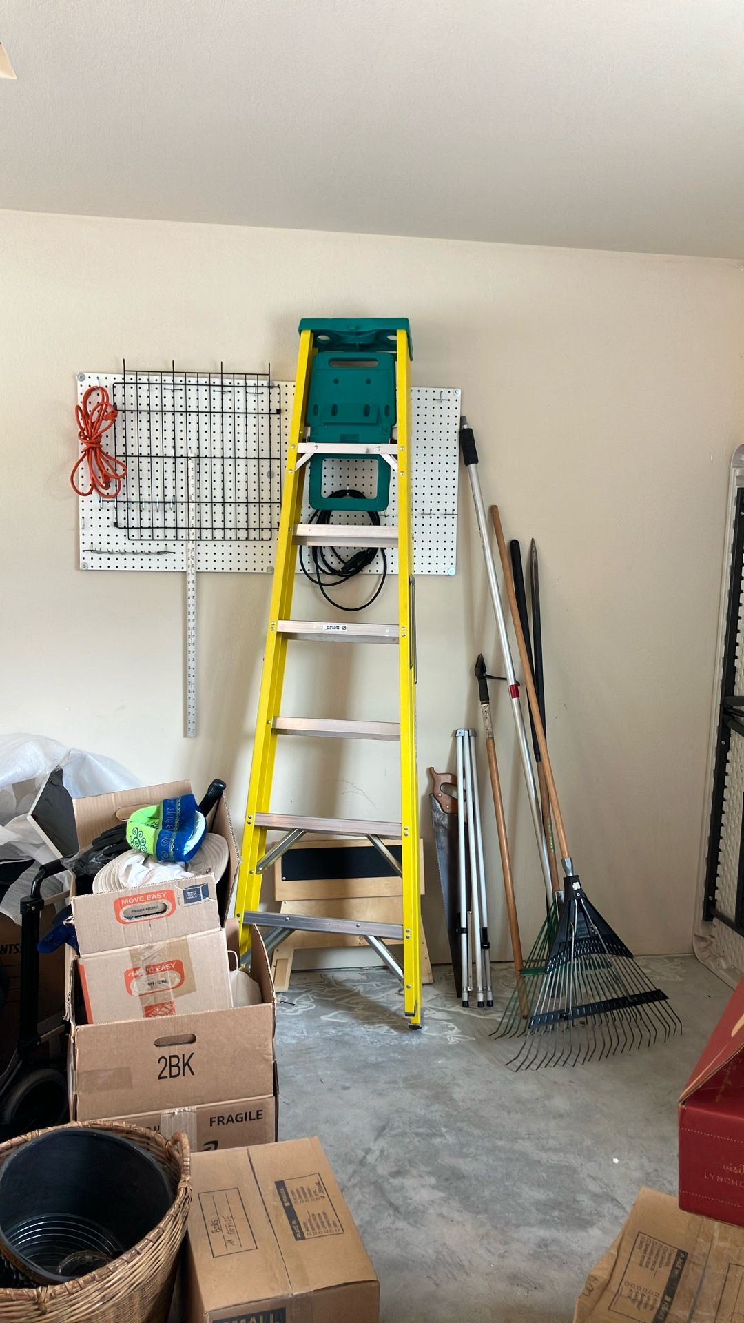 7 Foot Ladder