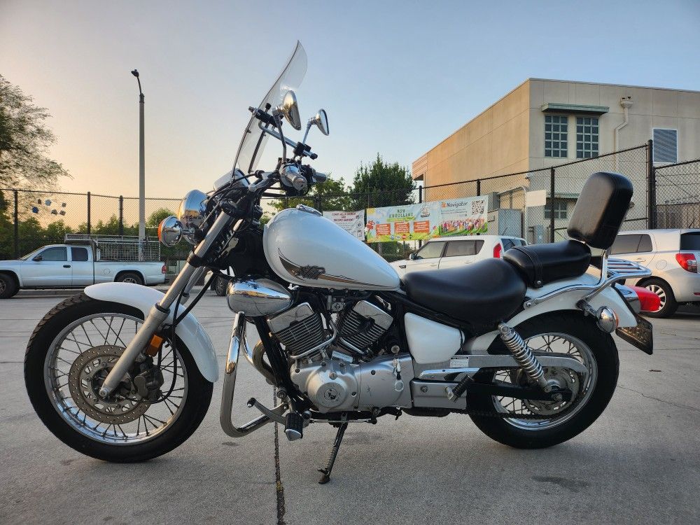 Yamaha V Star 250cc 2014