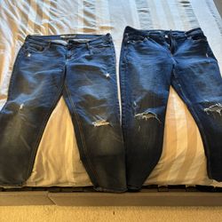 Women’s Old Navy Distressed Jeans