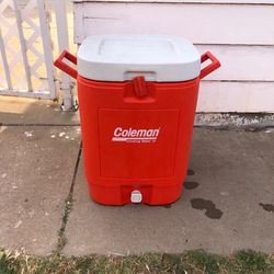 Coleman 10 Gallon Drinking water cooler
