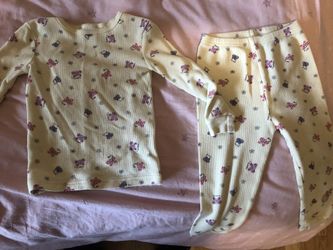 Thermal yellow girls pajamas. Sized 3T. Toddler.