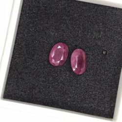1 Pair Of 1.00Ctw each * Natural Ruby Gemstones 