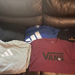 Men’s Medium Shirts & Hoodies All For $25