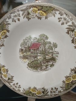 10" Royal China Bowl