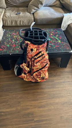 Cleveland Golf Limited Edition Camo Stand Golf Bag 14-way Top Color: Orange Camo