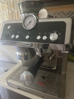 Delonghi coffee machine la specialista