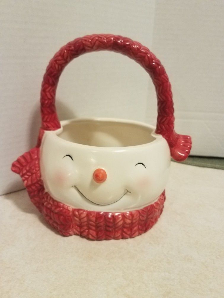 St Nicholas Chill Out Basket With Handle 