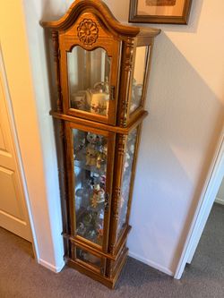 China cabinet with light