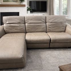 Beautiful 3 Piece Leather Sectional